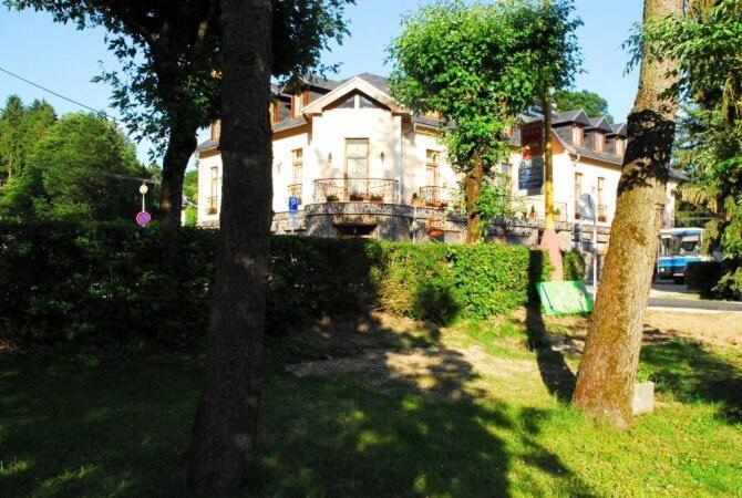 Penzion Daniela Rajecké Teplice Exterior foto